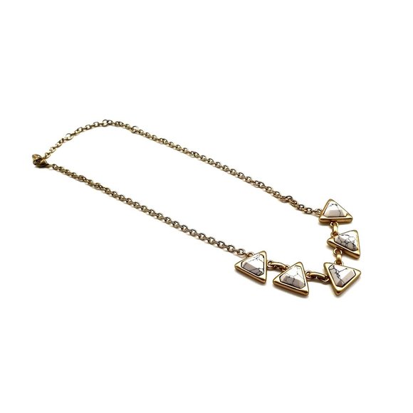 Loft Necklace Womens Brass Tone Triangle Black White Costume 16" Neck Extension - Picture 1 of 6